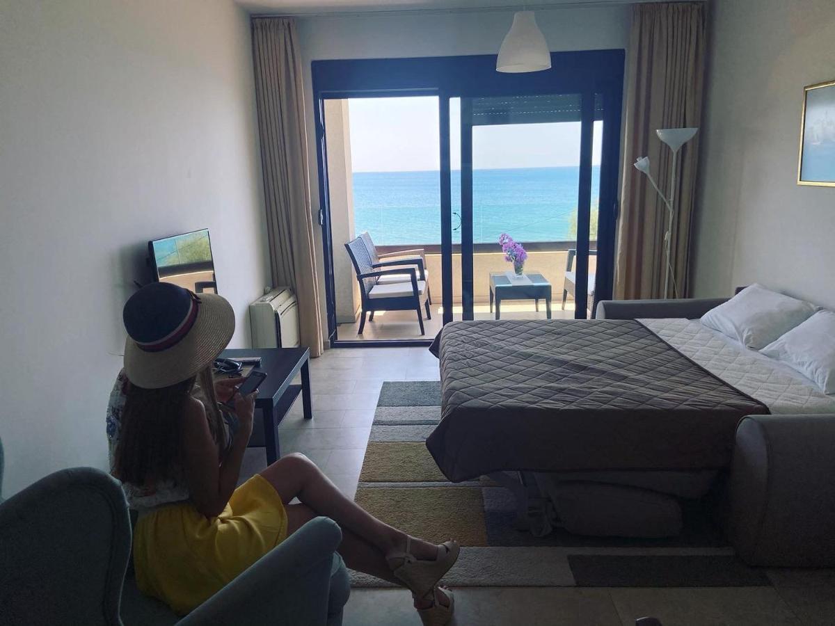 Apartments Kuce Lekovica Beach & Snack Bar- Bistro ภายนอก รูปภาพ