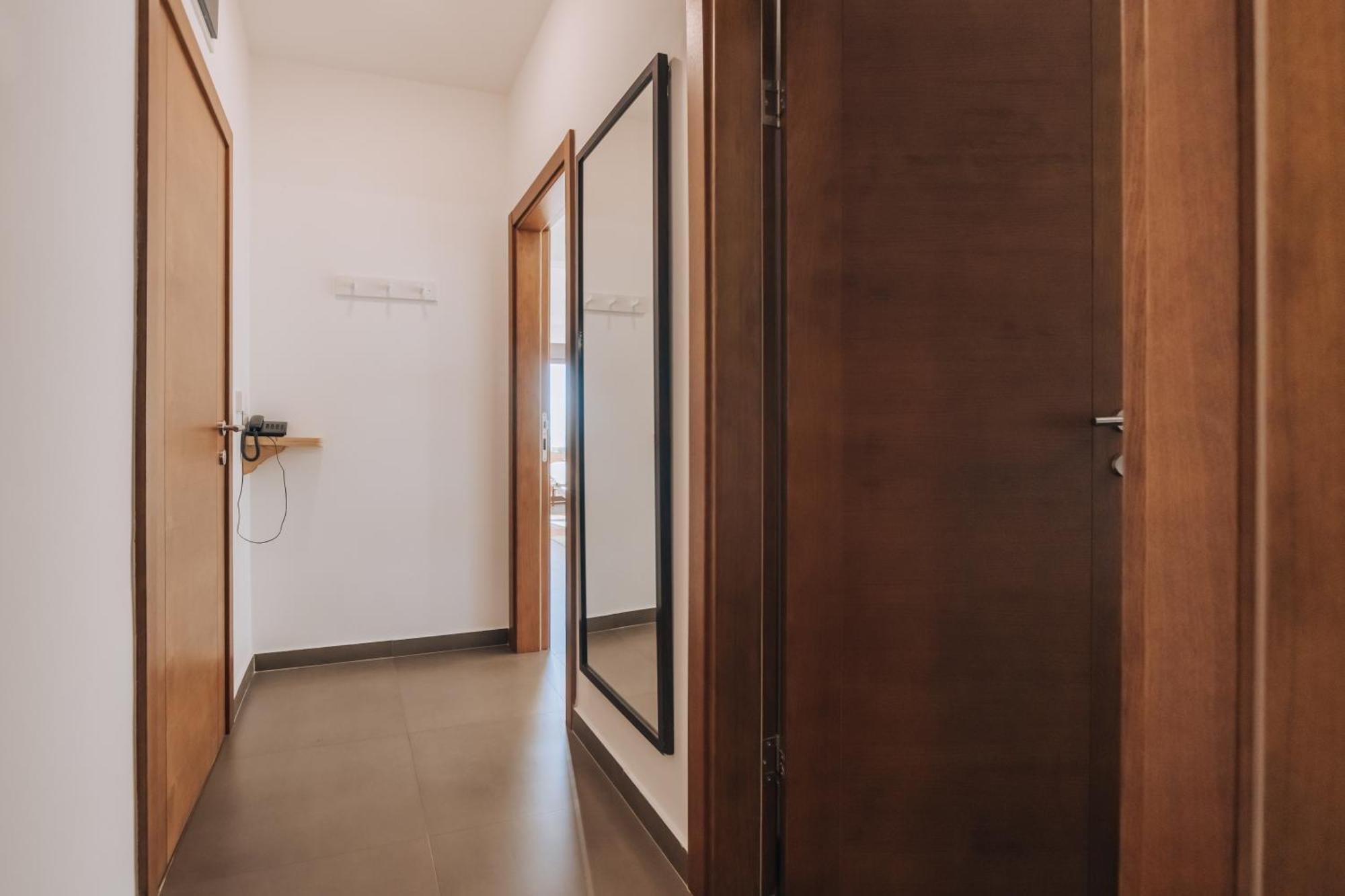 Apartments Kuce Lekovica Beach & Snack Bar- Bistro ห้อง รูปภาพ