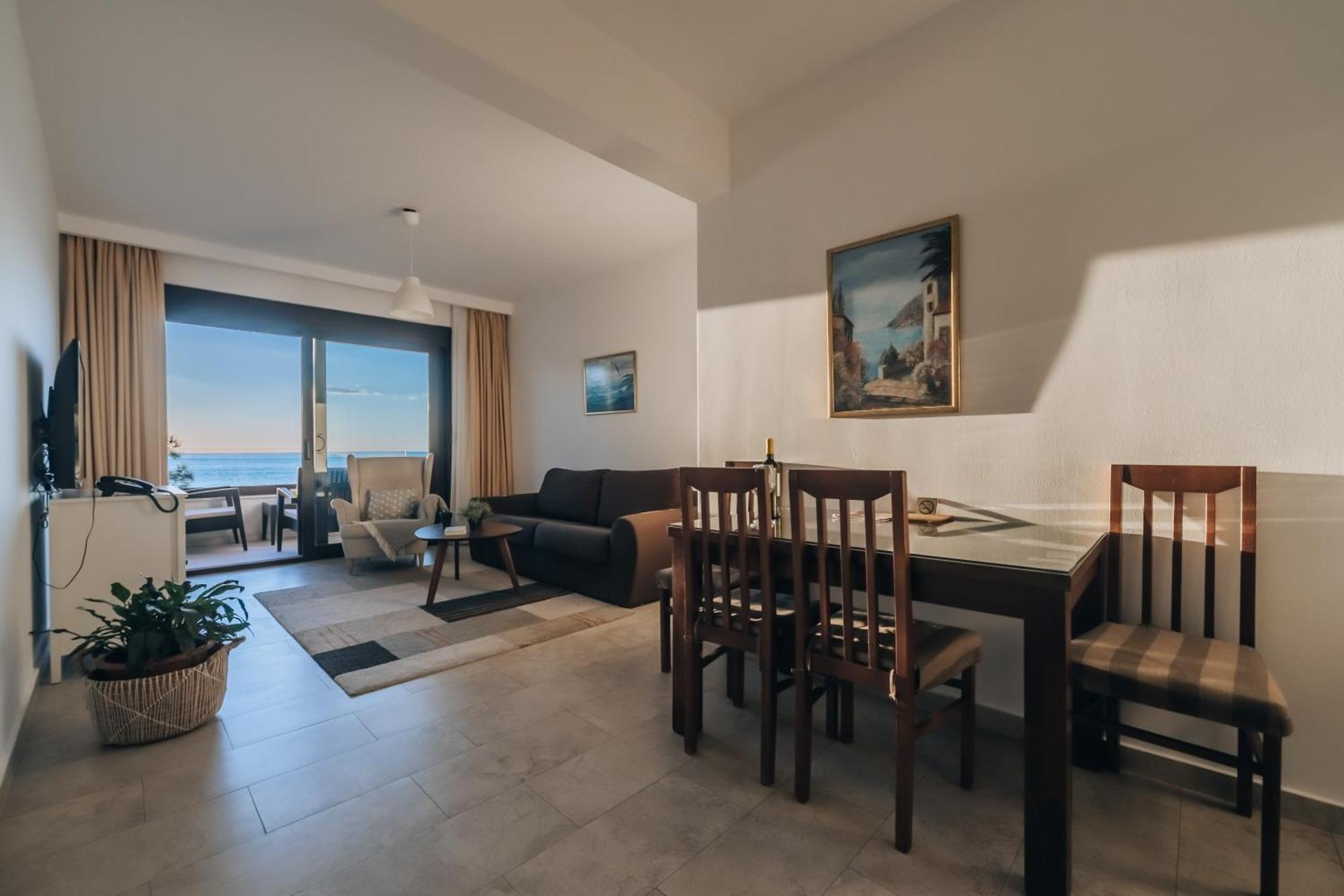 Apartments Kuce Lekovica Beach & Snack Bar- Bistro ห้อง รูปภาพ