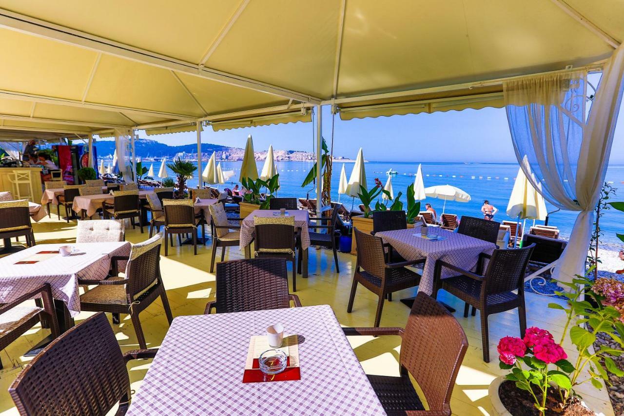 Apartments Kuce Lekovica Beach & Snack Bar- Bistro ภายนอก รูปภาพ